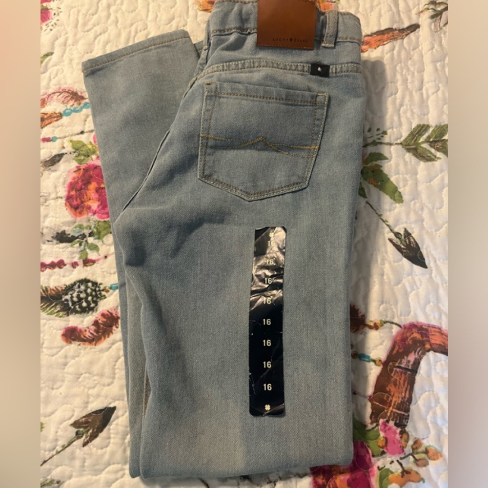 Girls size 16 lucky jeans